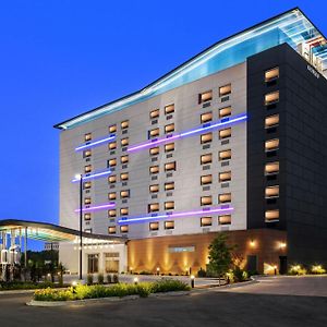 Aloft Chicago Schaumburg Hotel Rolling Meadows Exterior photo