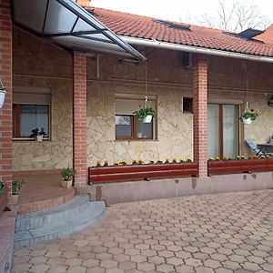 Euro Panzio Hotel Debrecen Exterior photo