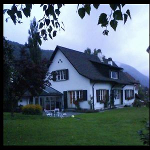 La Maison Du Petit Bonheur Panzió Moutier Exterior photo