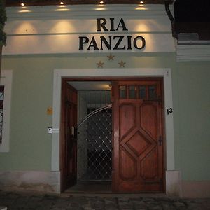 Ria Panzio Panzió Esztergom Exterior photo