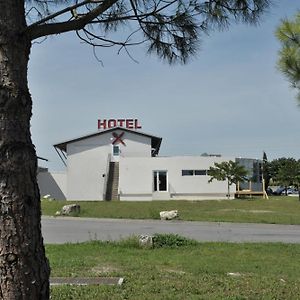 Relais De Barbezieux Hotel Exterior photo