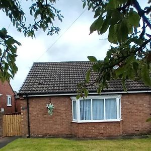 Bungalow In Shildon County Durham Villa Exterior photo