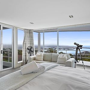 Panoramic City Views With Hot Tub Christchurch Exterior photo