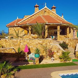 Charming Villa La Mar Albox Exterior photo