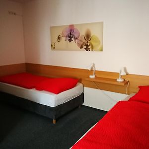 Pension Zum Angestellten Porta Westfalica Room photo