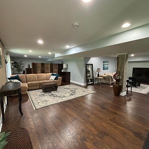 Spacious Walkout Basement, Work-Friendly Boyds Exterior photo