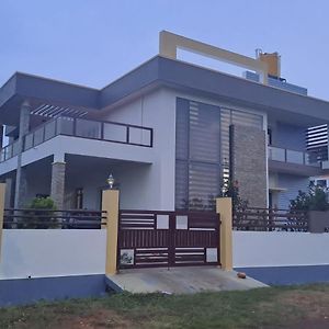 Samvisathi Villa Chikmagalūr Exterior photo