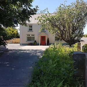 Comfy Home In A Beautiful Part Of Dingle Town Exterior photo