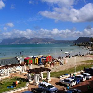 Surfers Sea Loft Villa Muizenberg Exterior photo