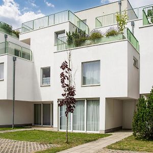 Stunning Apartment In Pogorzelica With Wifi Exterior photo