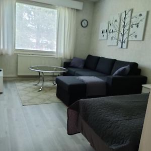 Yksioe Omalla Puusaunalla Apartman Kuusamo Exterior photo