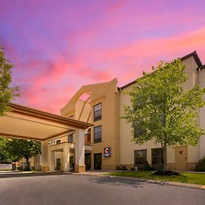 Comfort Suites Near Penn State State College Exterior photo