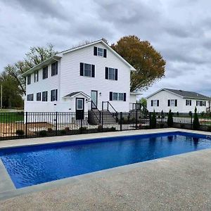 The Hidden Gem Heated Pool Breeo Fire Pit Apartman Smyrna Exterior photo