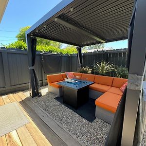 Sunrize Destinations - Newly Renovated Mesa Studio Apartman Santa Barbara Exterior photo