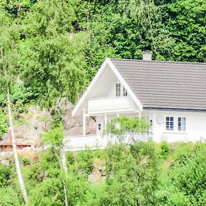 Cozy Home In Fister With House A Mountain View Exterior photo