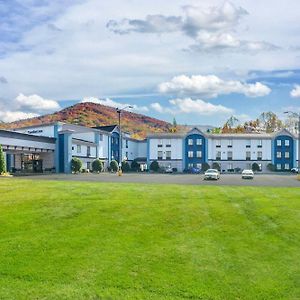 Comfort Inn Asheville East-Blue Ridge Pkwy Access Exterior photo