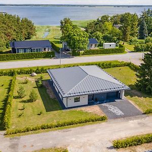 Mereranna Puhkemajad Villa Orissaare Exterior photo