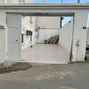 شقة Vip غرفتين مع كراج خاص Apartman Abha Exterior photo