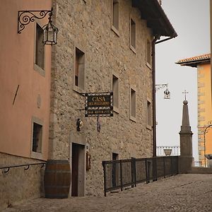 Hotel Casa Del Pellegrino - Castelmonte Exterior photo