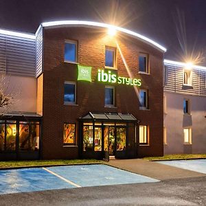 Ibis Styles Saint-Quentin Hotel Exterior photo