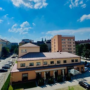 Hotel Piramida Maribor Exterior photo