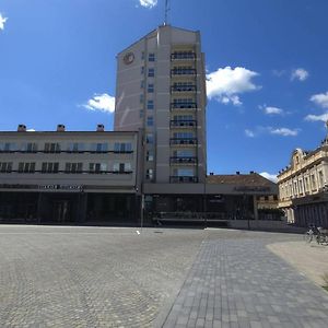 Hotel Aurora Máréfalva Exterior photo