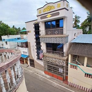 Marudha Temple View Thiruvidaimaruthur Apartman Thiruvidaimarudur Exterior photo