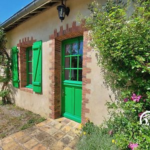 Maison De Campagne Avec Jardin Clos, Cheminee Et Balades Pres De La Riviere. Pass Animaux Acceptes. - Fr-1-600-77 Villa Montsûrs Exterior photo