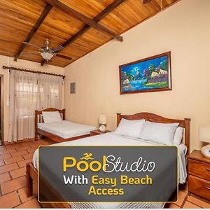 Charming Studio With Pool & Beach Access Apartman Playa Grande Exterior photo