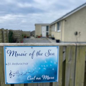Music Of The Sea- Isle Of South Uist, Hs8 5Rf Apartman Clachan  Exterior photo