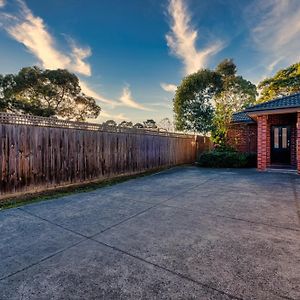 Nunawading Beautiful 3Br Housedeckingcourtyard Exterior photo