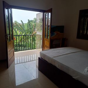 Moradia Turistica Mj Rooms City Sao Tomé Exterior photo