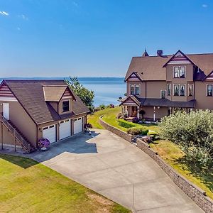 Luxury Bayfront Oasis With Private Beach Access, Near Tulalip Casino And Outlets! Villa Exterior photo