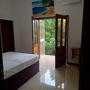 Moradia Turistica Mj Rooms City Sao Tomé Exterior photo