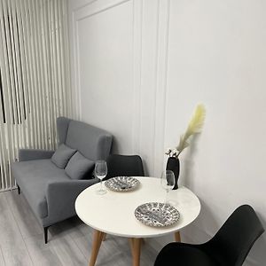 Квартира В Жк Alem City Класса Люкс Apartman Almati Exterior photo