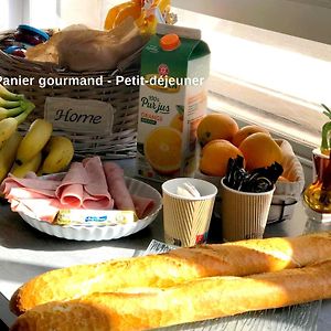 Sejour Perpignan Avec Petit-Dejeuner A La Demande Et Piscine A 20 Minutes De L'Espagne A Le Palace Climatise Apartman Exterior photo