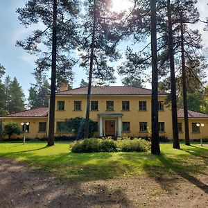 Majoitus Sisaeltaeen Saunavuoron, Iltaruoan Ja Aamupalan Panzió Lappeenranta Exterior photo