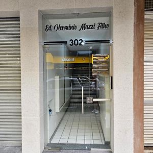 Edificio Herminio Muzzi Filho Apartman Timóteo Exterior photo