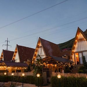 Balandda Chimgan Hotel Exterior photo