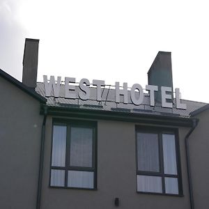 West Hotel Mosztiszka Exterior photo