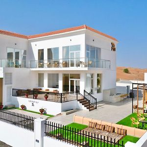 R61 Sunrise Chalet Apartman Al Raka Exterior photo