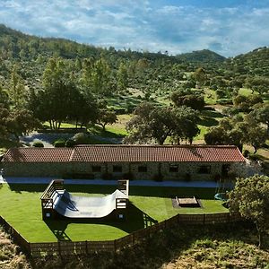 Casa Rural " La Quijada Del Lobo " Vendégház Llerena Exterior photo