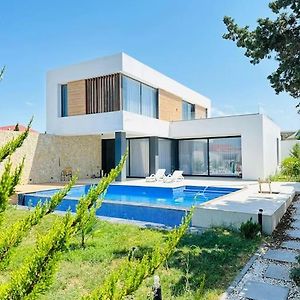 Beautiful Villa With Sea & Pool Baku Exterior photo