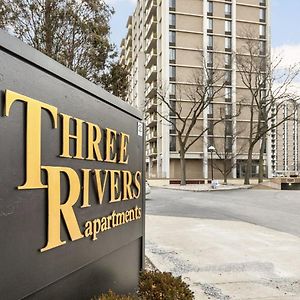 Landing At Three Rivers - Studio In Central Fort Wayne Apartman Exterior photo