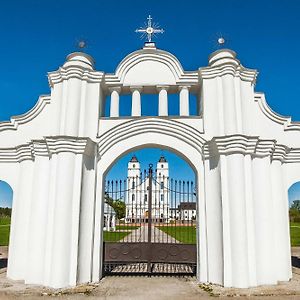 Idilliska Latgaliesu Lauku Maja Ar Melno Pirti Villa Aglona Exterior photo