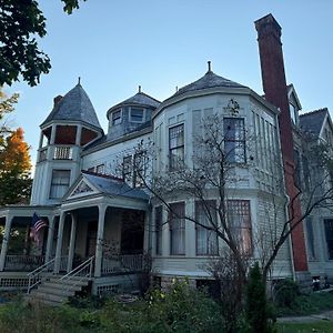 Haslett House - A Gilded Age Estate Panzió Fort Plain Exterior photo