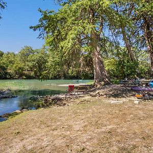 River Run Retreat Hotel Kerrville Exterior photo