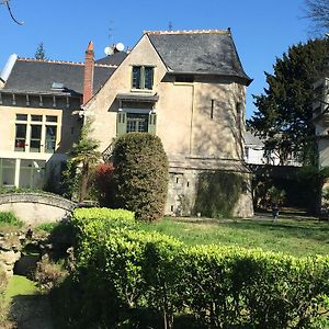 Loire Valley Medieval Getaway Rochecorbon Room photo