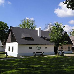 Penzion Betlém Hotel Hlinsko Exterior photo