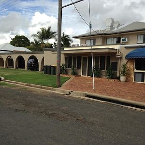 Kalua Motel Bundaberg Exterior photo